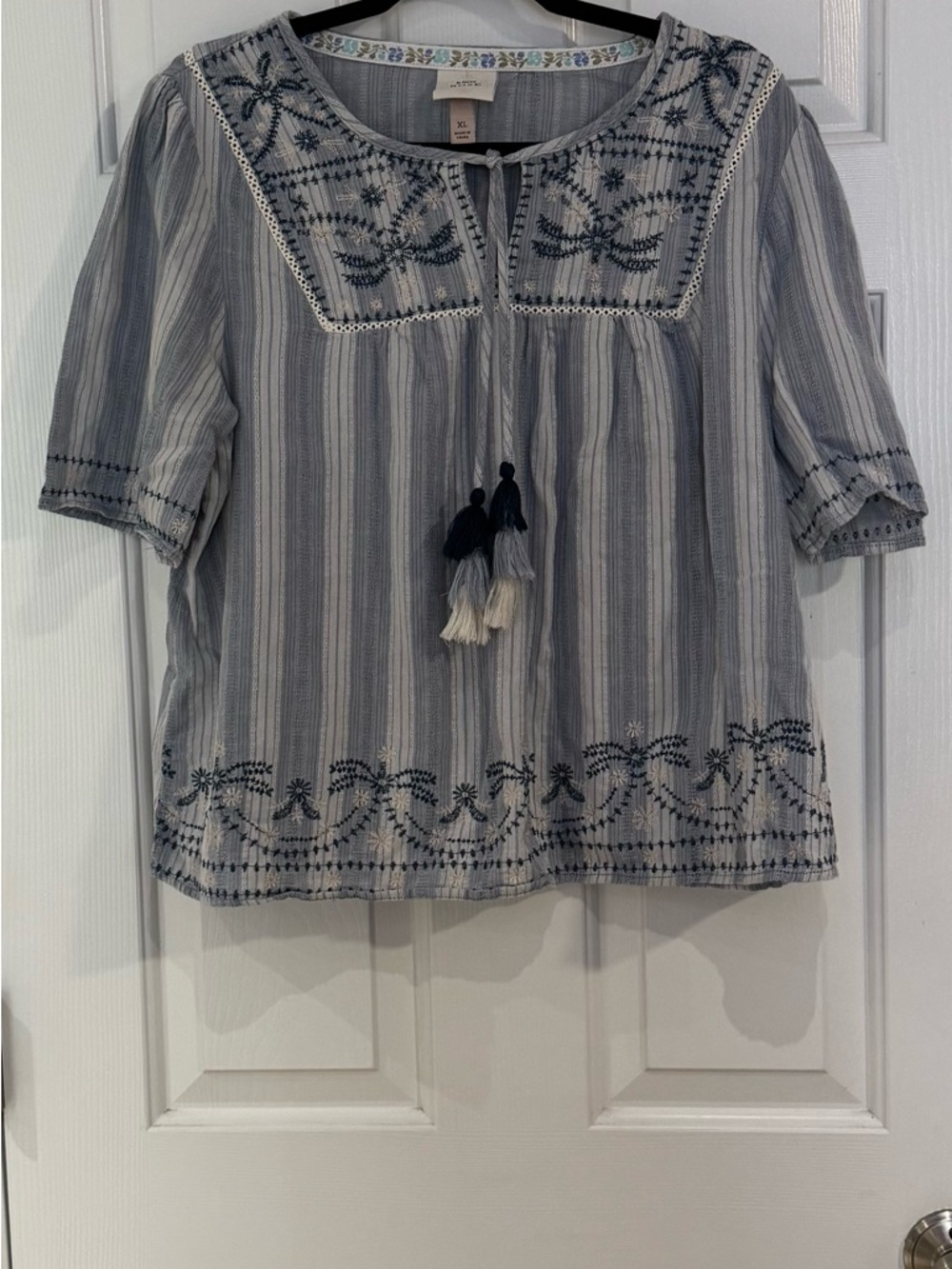 Knox Rose Blue & White Striped Embroidered Peasant Top